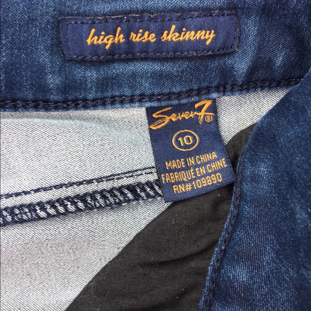 Seven7 high rise skinny size 10